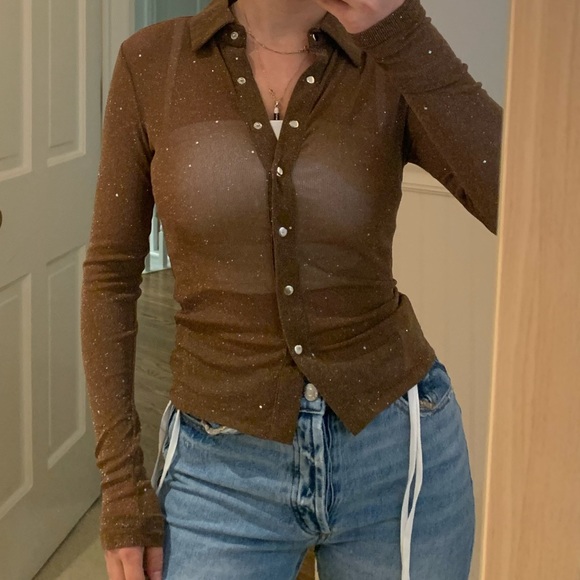 PRINCESS POLLY BROWN FEVER TOP BUTTON UP - Picture 3 of 3